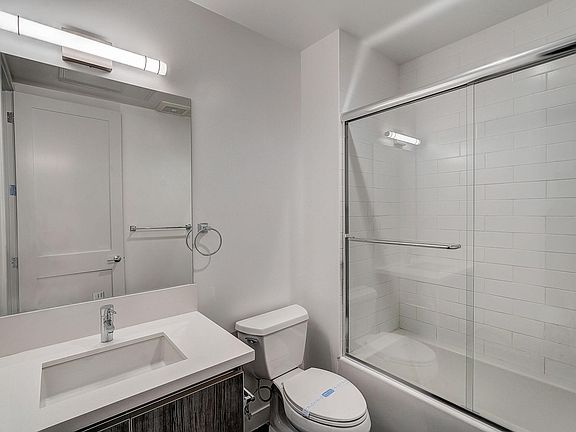 5th image of 519 N Normandie Ave #5