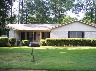 1222 Mockingbird Pl, Magnolia, AR 71753