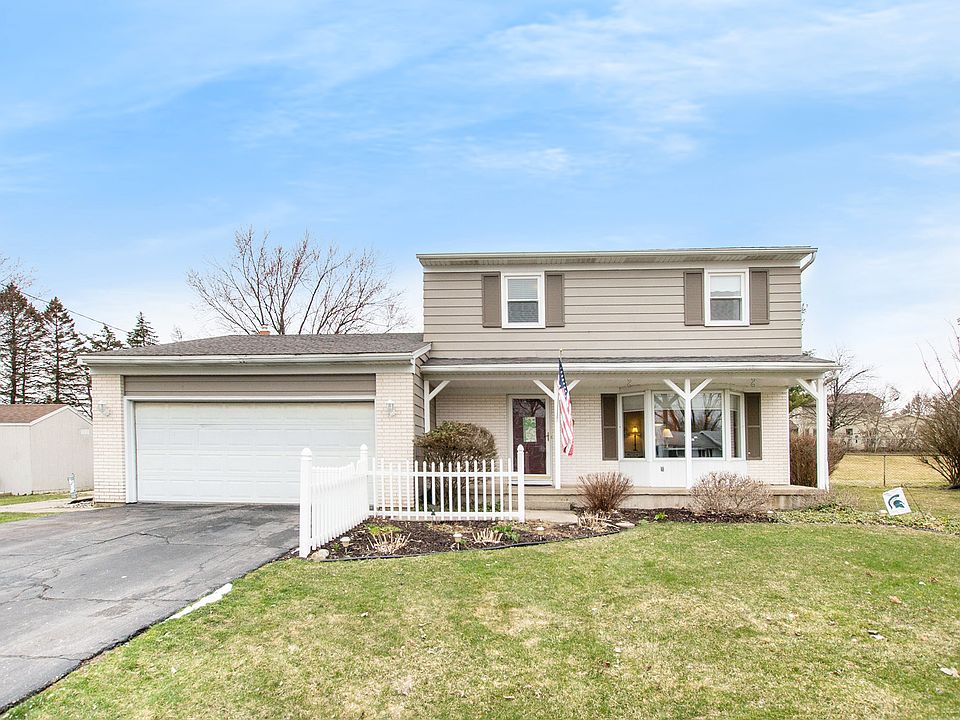 1st image of 2141 Fawnwood Dr SE
