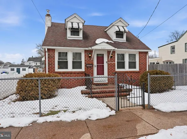 622 Corson St, Bristol, PA 19007