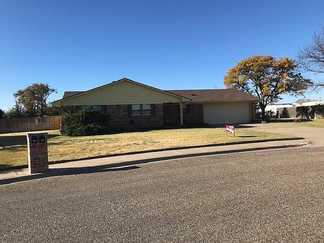 1st image of 114 Cherokee Dr