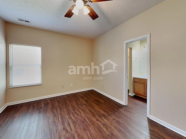11723 Rossmore Dr — Photo 10