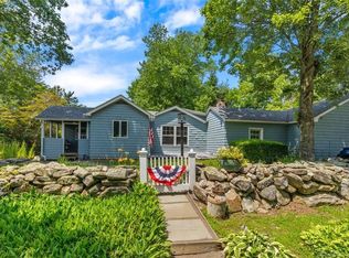 17 Old Fairwood Rd, Bethany, CT 06524