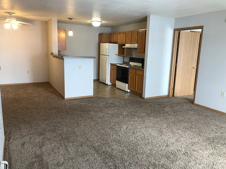Fond du Lac- Primrose Apartments — Photo 11