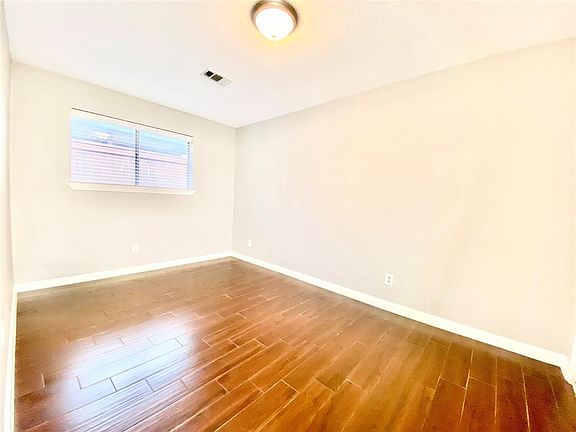 4th image of 7810 Peachtree St APT B