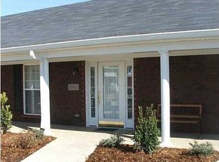 10005 Chenoweth Vista Way, Louisville, KY 40299