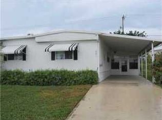 8071 SE Homestead Ave, Hobe Sound, FL 33455