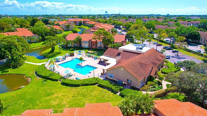 1st image of 927 Siesta Key Blvd #1923