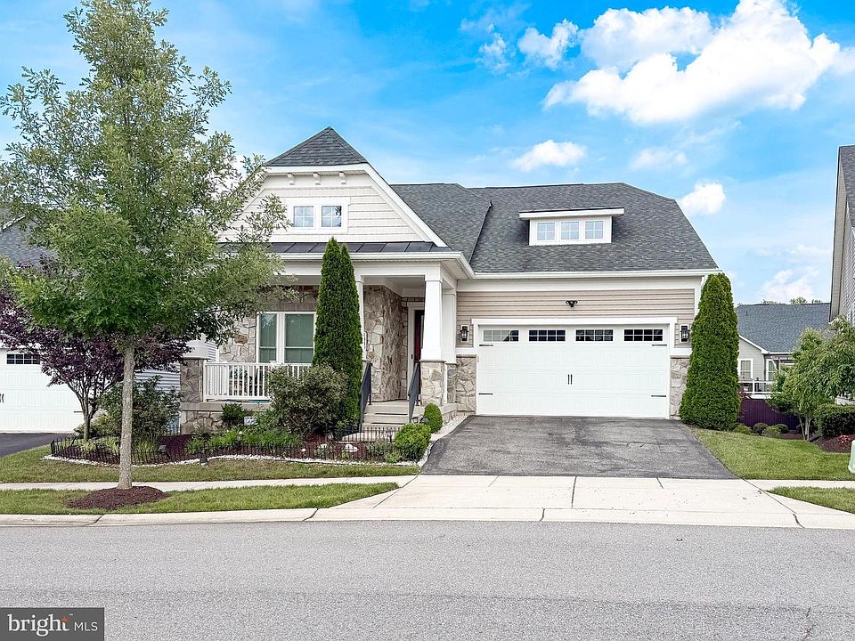 1st image of 1339 Chicory Way