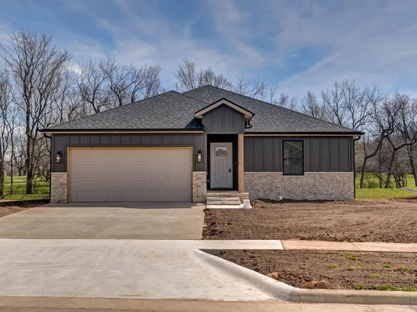 1334 S Tanner Avenue, Springfield, MO 65802