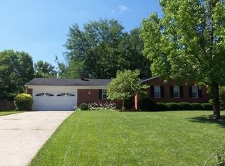 1055 Willow Ln, Mason, OH