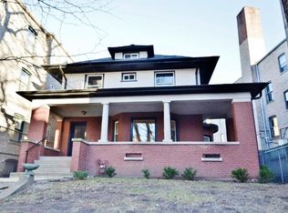 7013 N Sheridan Rd, Chicago, IL 60626