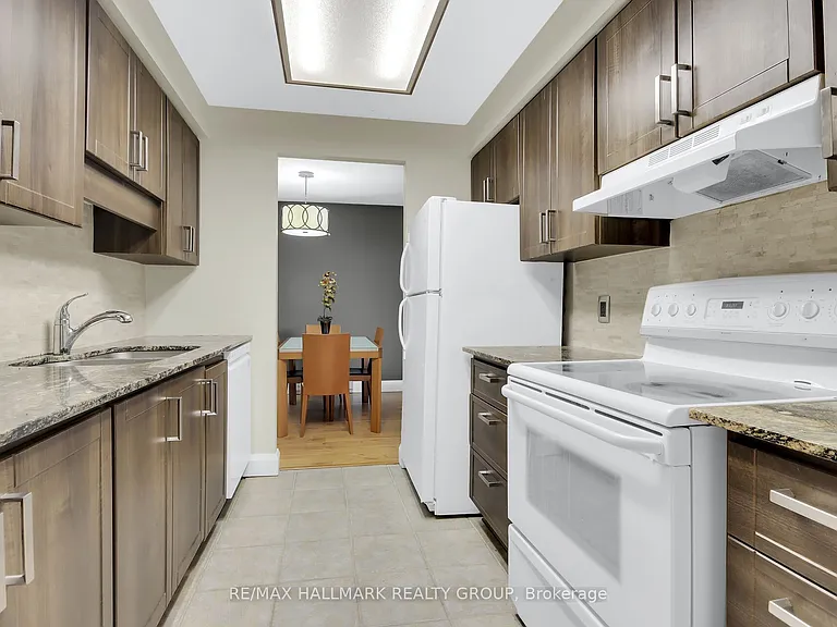 470 Laurier Ave W #503 — Photo 11