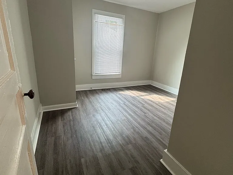 3006 Lakeshore Dr — Photo 7