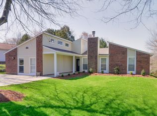 6208 Pineburr Rd, Charlotte, NC 28211