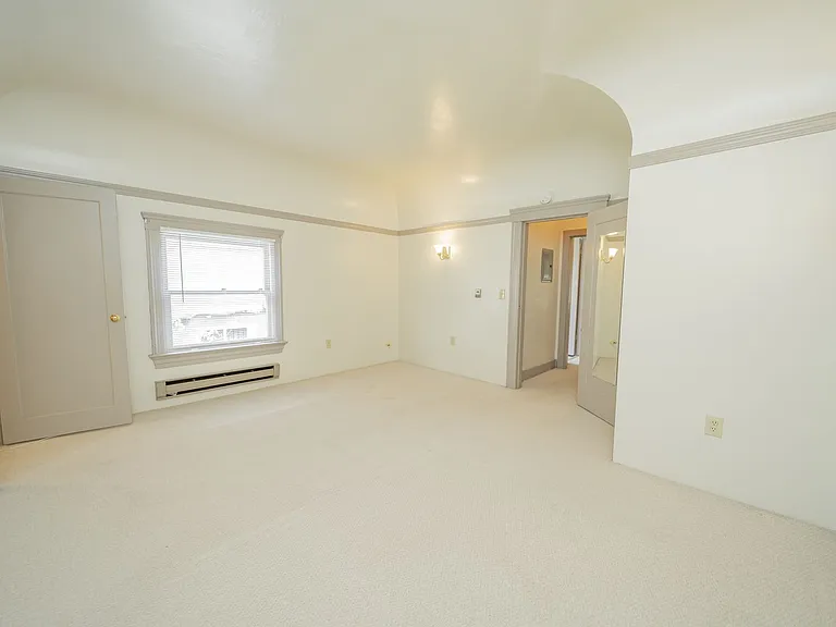 2267 Hearst Avenue — Photo 11