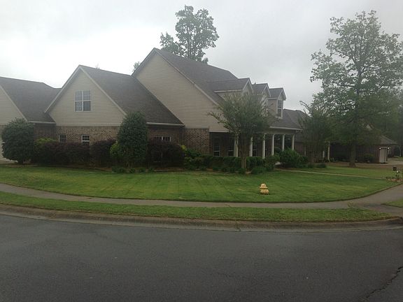 4th image of 5014 Congressional Dr