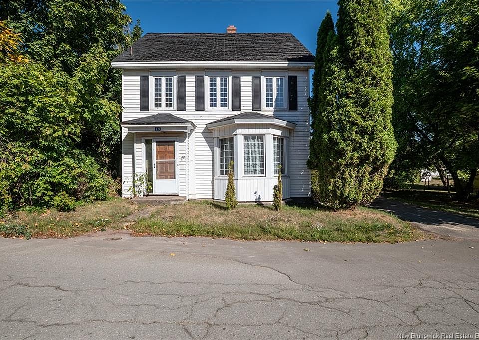 1st image of 19 Academy St #17