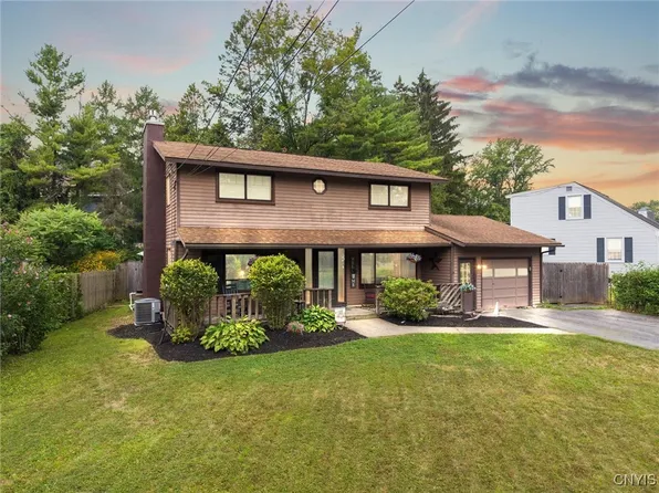 7224 Coventry Rd N, East Syracuse, NY 13057