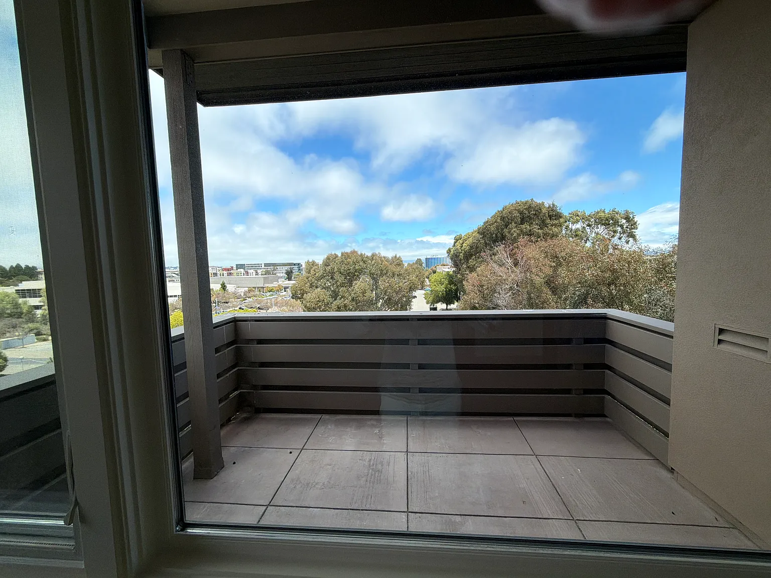 3 bed, 1430 sqft, $6,000 — Photo 4