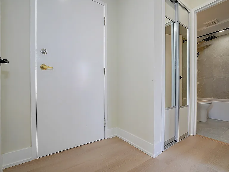 240 Durie St #U201 — Photo 27