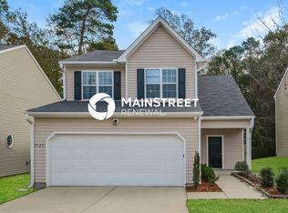 3929 Patriot Ridge Ct, Raleigh, NC 27610