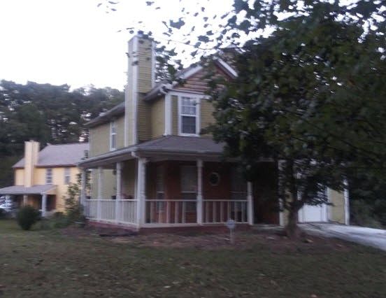 2nd image of 4990 Celtic Way