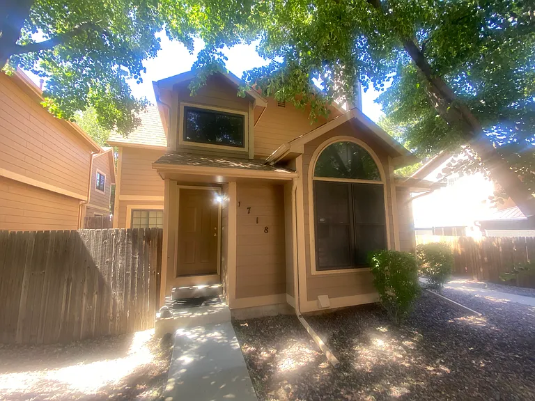 1718 S Quintero Way — Photo 1