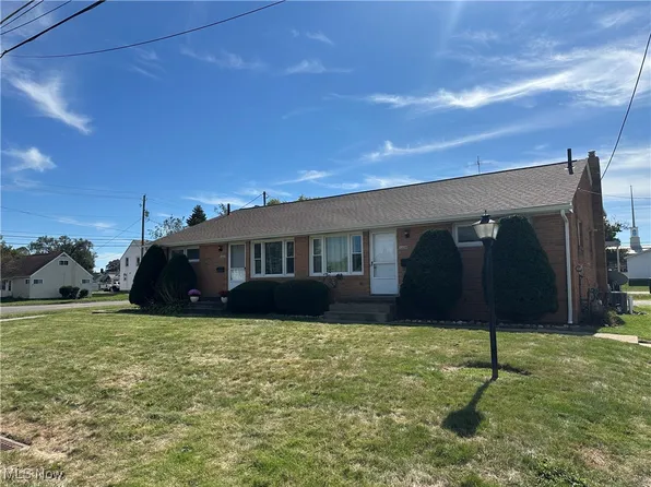 4404-4408 8th St NW, Canton, OH 44708