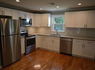 685 Pleasant St, Canton, MA 02021