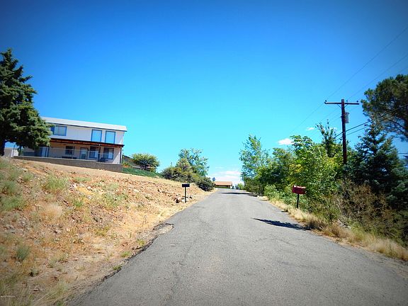 2nd image of 4783 E Gloria Dr