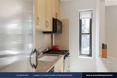 Rented by The Blueground