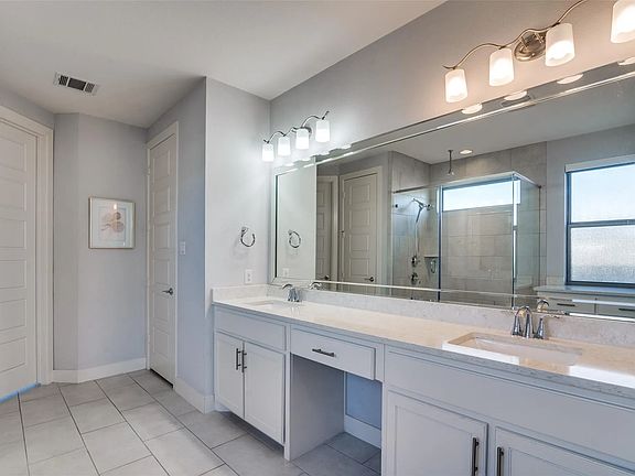 4th image of 7843 Verona Pl