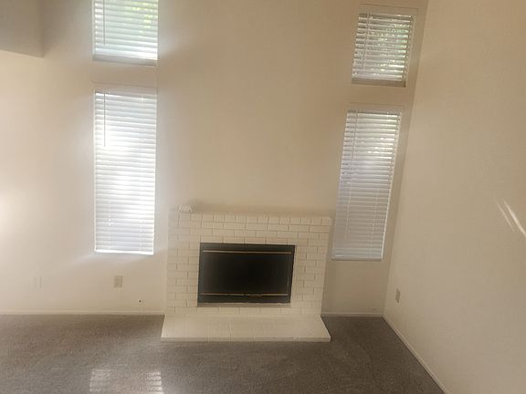 4th image of 13248 Sunnyslope Dr