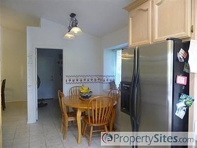 4th image of 1571 Cornell Way