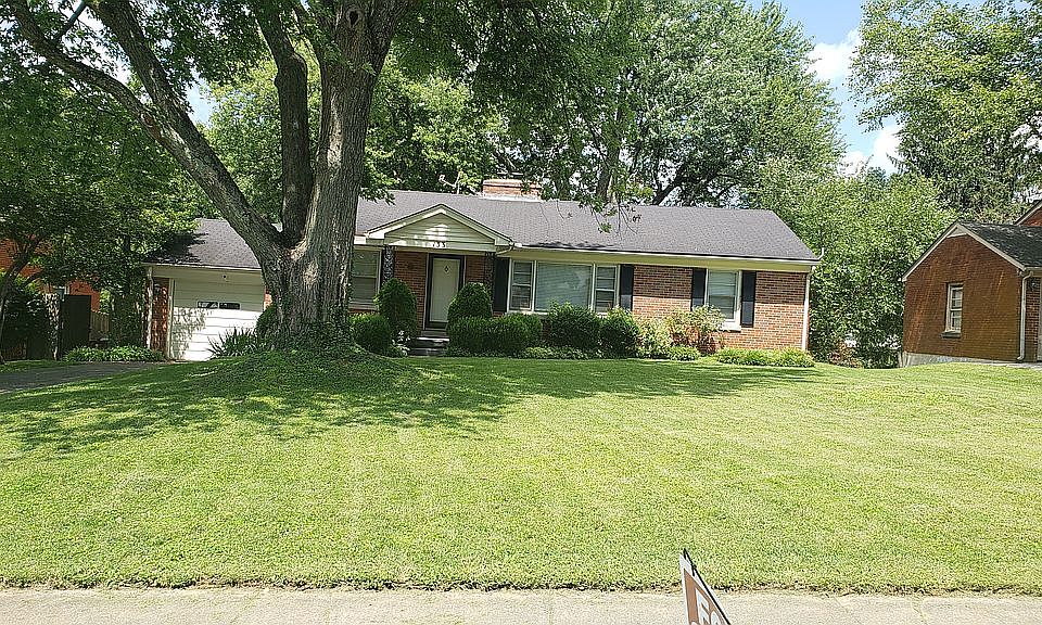 1st image of 133 Saint Margaret Dr
