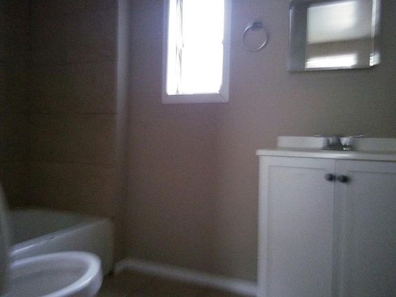 4th image of 9915 E Ellicott St #Mobile