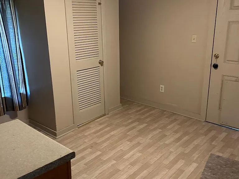507 Magnolia St — Photo 9