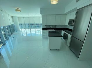 92 SW 3rd St APT 3801, Miami, FL 33130