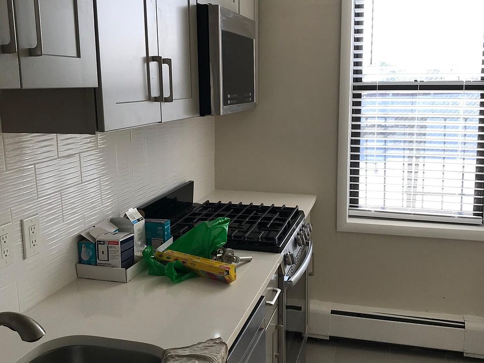 2nd image of 7 Laidlaw Ave #4A