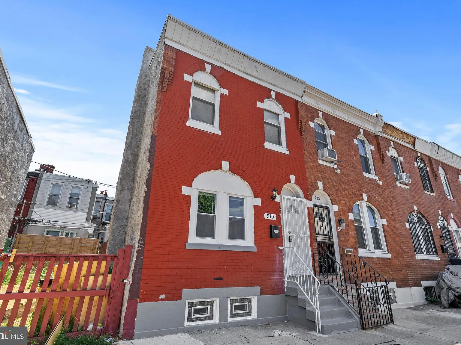 4 bed, 1050 sqft, $1,600 — Photo 3