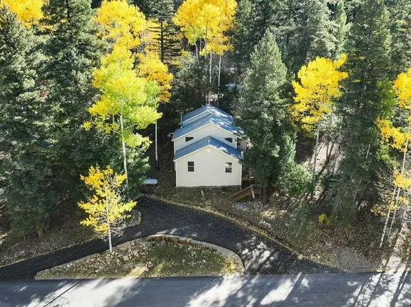 706 Columbine Blvd, Cloudcroft, NM 88317