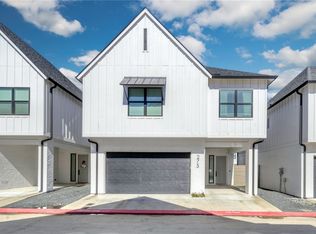 275 Estates Cir, College Station, TX 77840