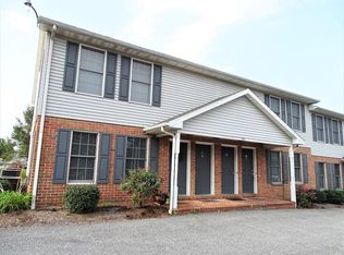 400 W Cherry Dr APT F, Womelsdorf, PA 19567