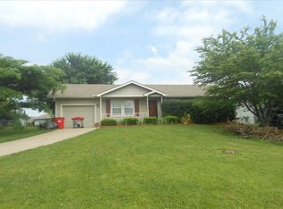 500 N Harding St, Oak Grove, MO 64075