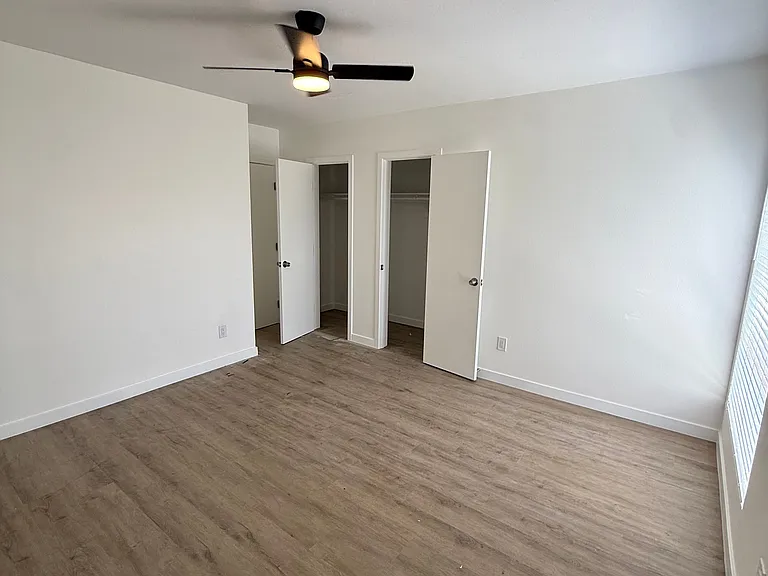 222 N Avenue 66 #22 — Photo 3