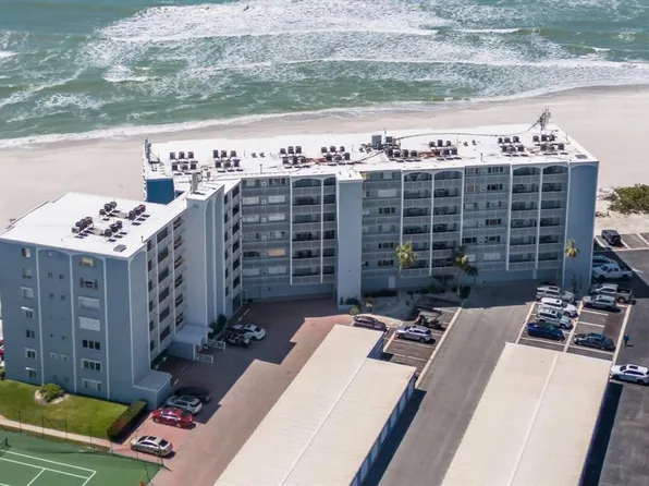 5300 Gulf Dr Unit 204, Holmes Beach, FL 34217