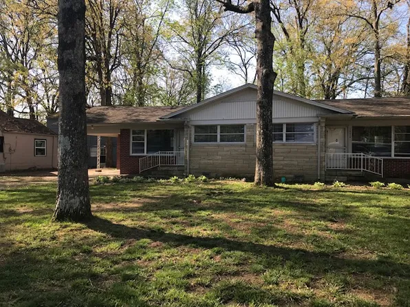 1631 Farmer Ave, Murray, KY 42071