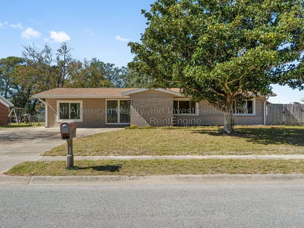348 Coral Dr SW, Fort Walton Beach, FL 32548