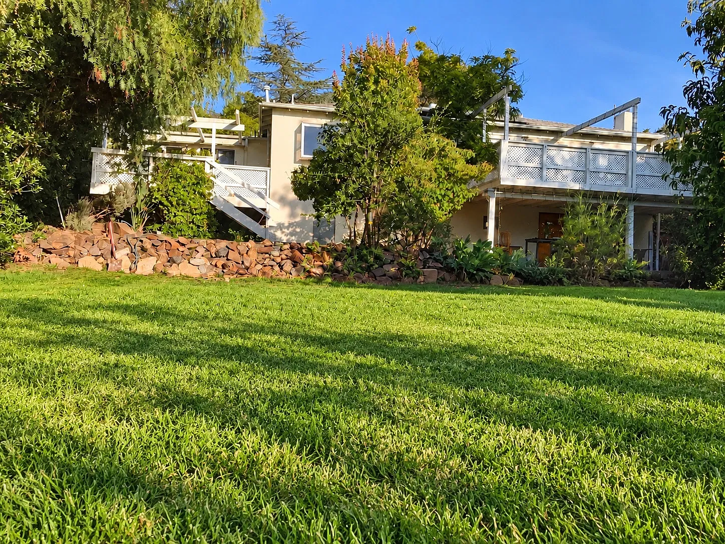 4 bed, 1666 sqft, $7,950 — Photo 1